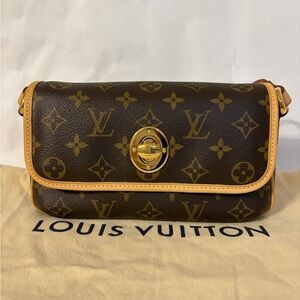 Authentic Louis Vuitton Shoulder Bag Tikal PM Monogram Very rare！